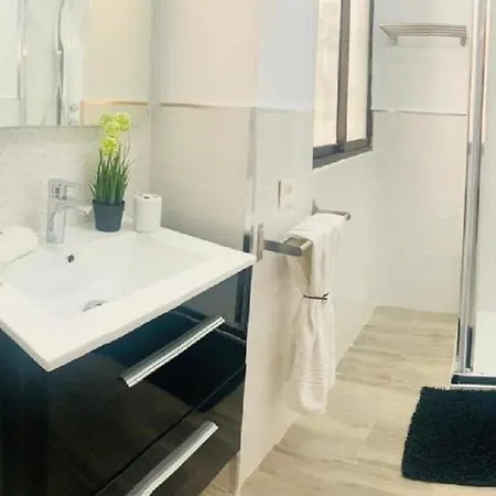 Ferienwohnung Fur 3 Personen Ca 50 Qm In Cristianos, Teneriffa Westkuste Von Teneriffa